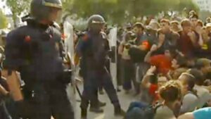 kanalB -- Proteste in Spanien: Räumung der Plaza Catalunya