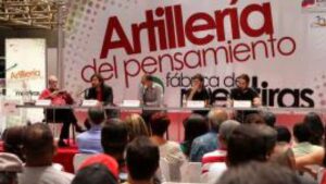 Telesur debattiert alternative Medienstrategien