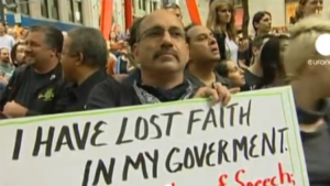 "Wirtschaft um uns stürzt ab"