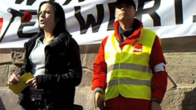 Schlecker Betriebsrätin auf ÖD Warnstreikkundgebung