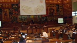 Ecuadors Parlament verurteilt Drohung Londons