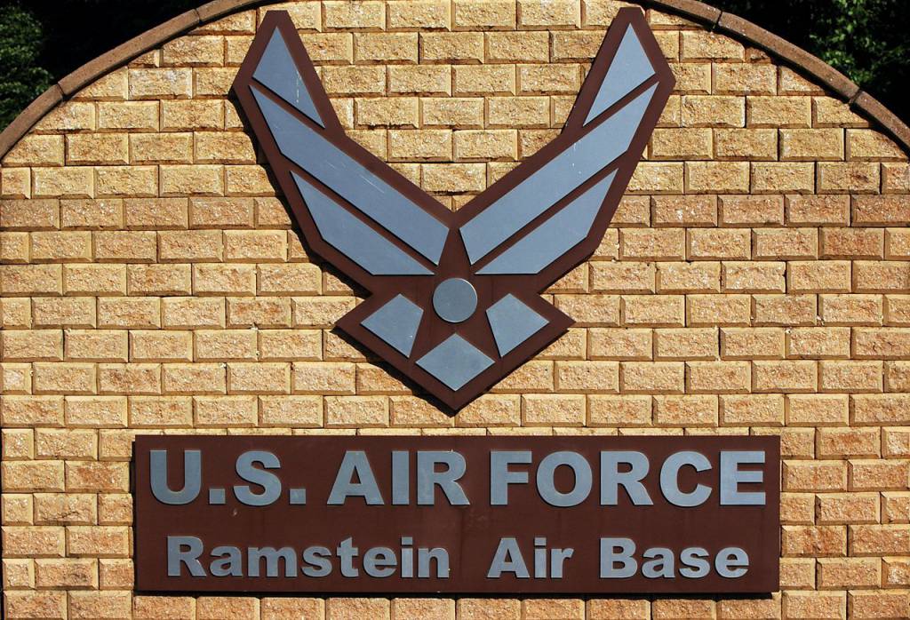 ES PASSIERT VON RAMSTEIN