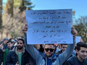 Algerien marschiert