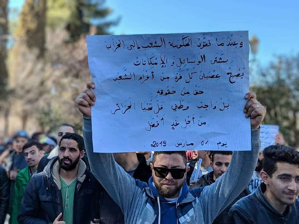 Algerien marschiert