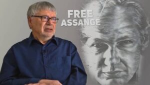 Free Assange now!